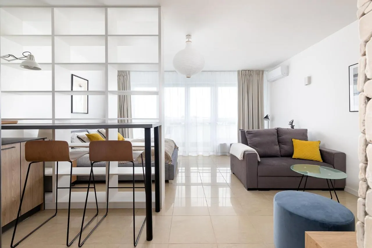 Διαμέρισμα Sierpinskiego 1A - Studio With Balcony & Desk - Remote Work By Noclegi Renters Βαρσοβία Πολωνία